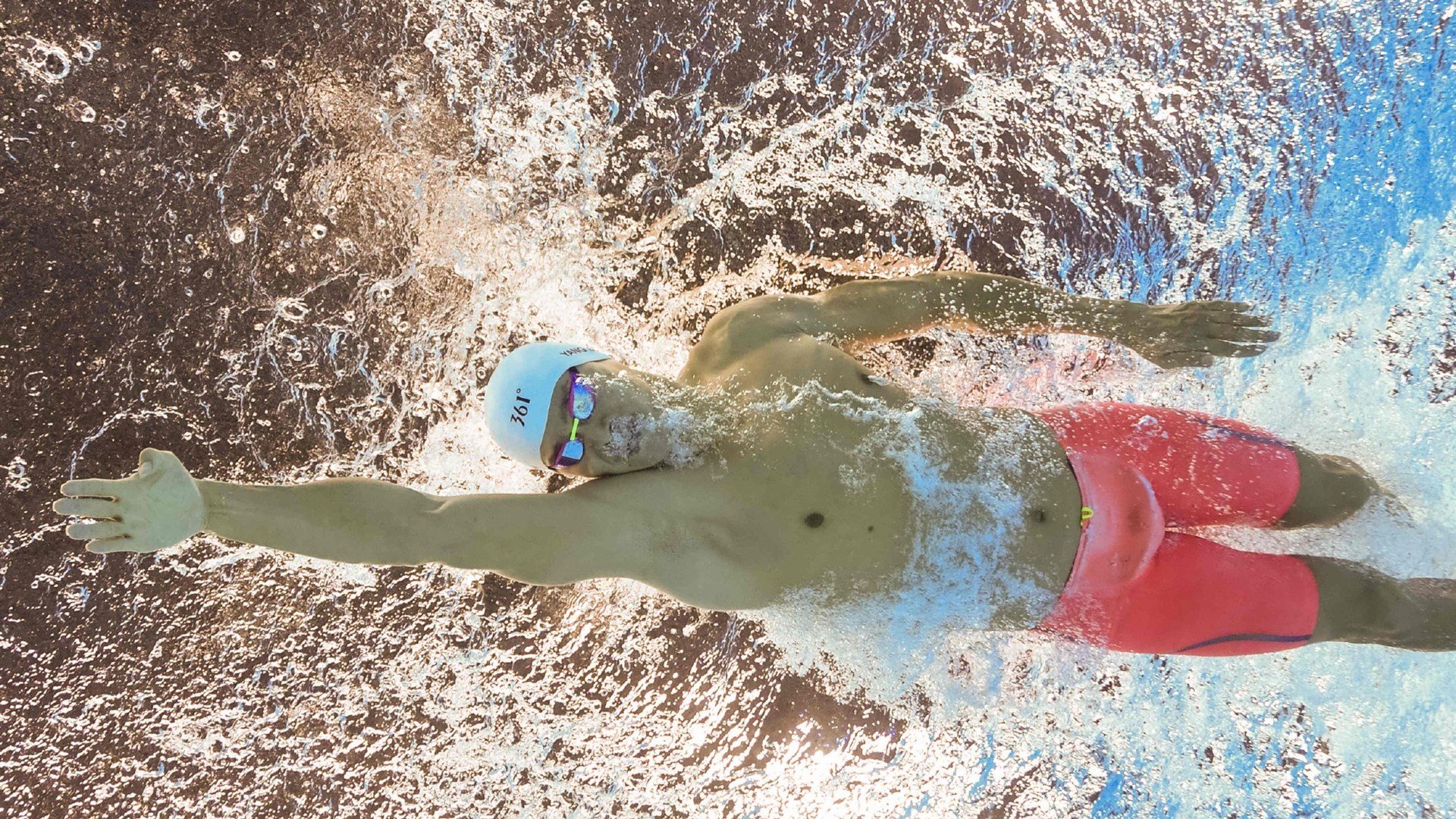 “乘风破浪：沿海赛段的速度魅力”，乘风破浪比赛歌曲